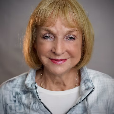 Portrait of Val Hearn